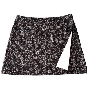 Ripskirt Hawaii Farmhouse Twigs Wrap Skirt, Size S, Black & Gray